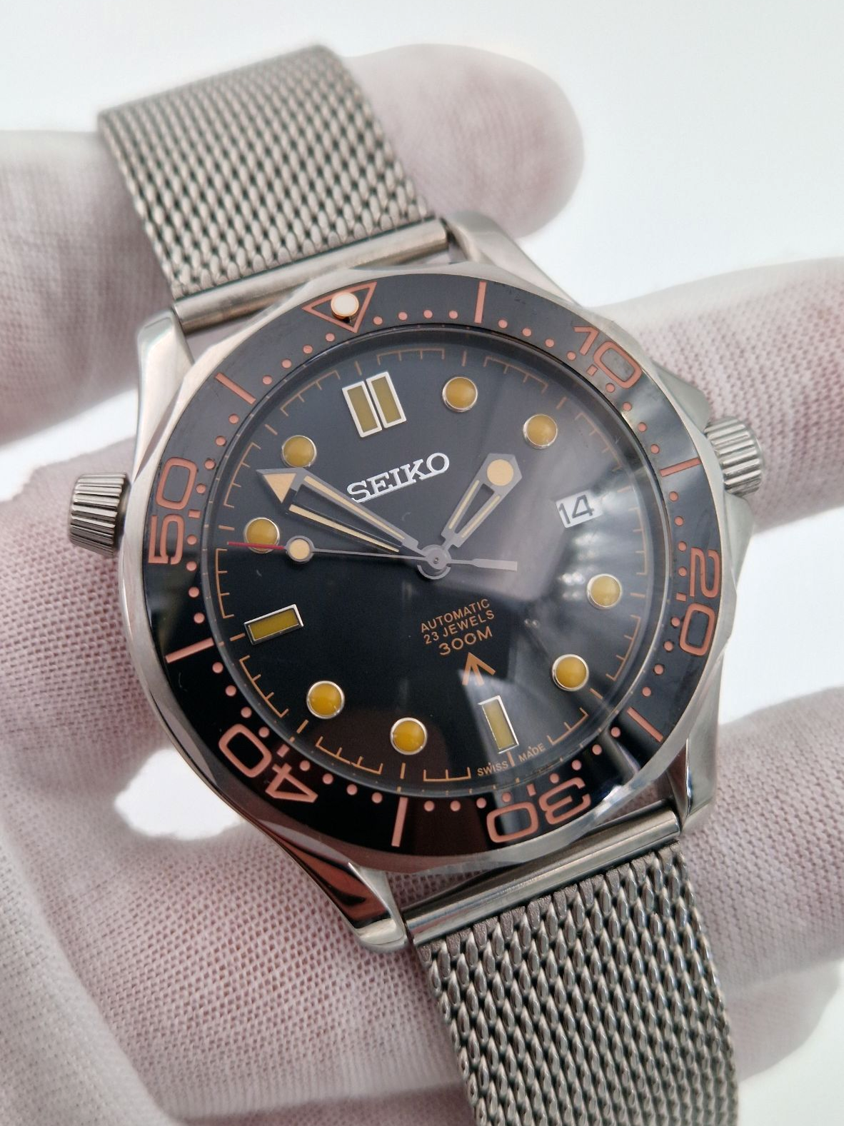 007 James - Seamaster-modi